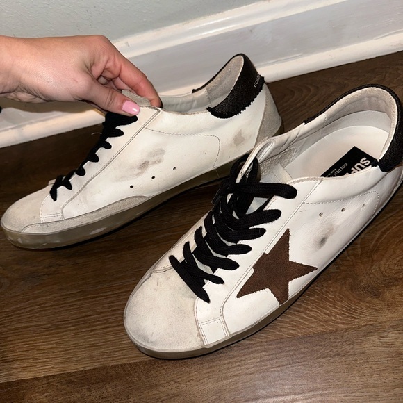 Golden Goose Shoes - Picture 3 of 11